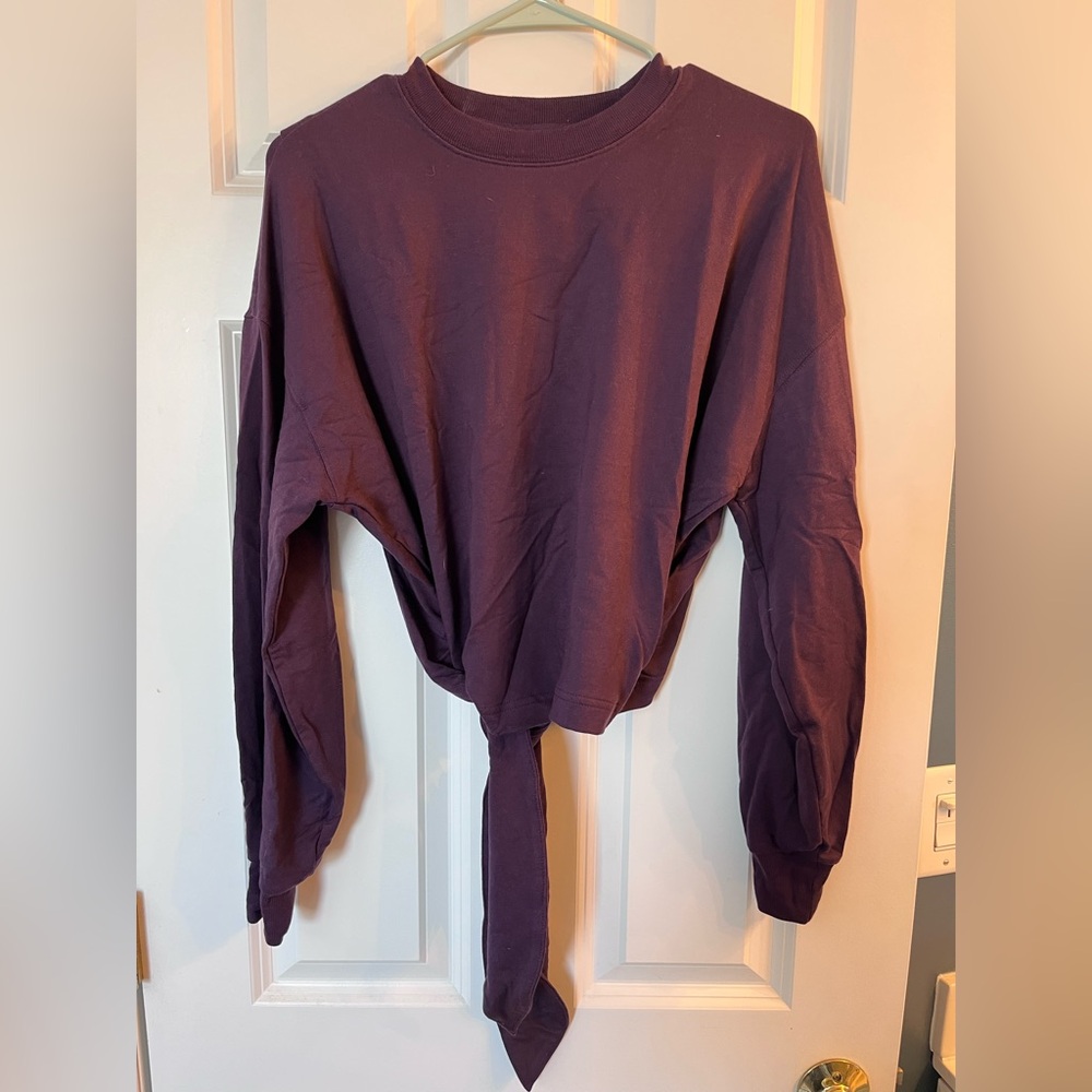 Athleta cropped tie-back sweatshirt, size S